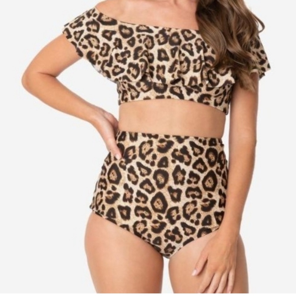 Leopard Print Ruffled Swim Top & Bottom Unique Vintage